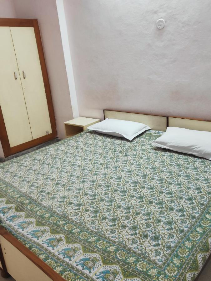 Jwala Niketan Guesthouse Private Rooms Jaipur Buitenkant foto