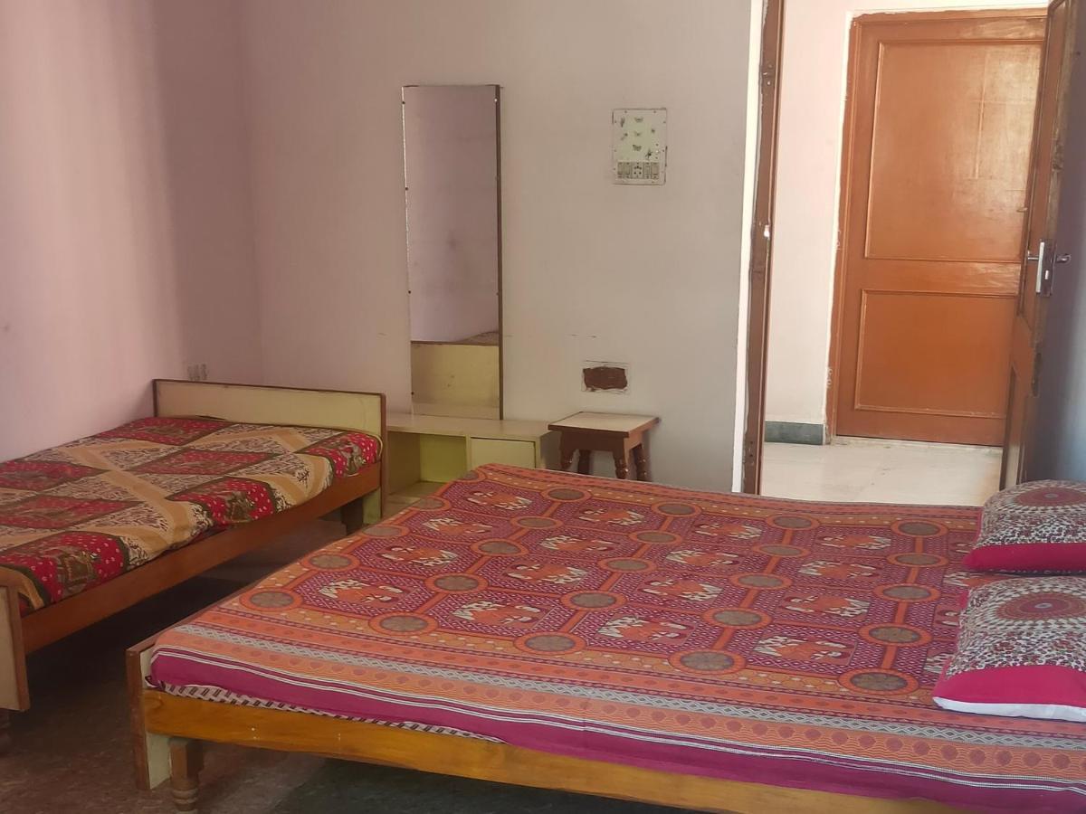 Jwala Niketan Guesthouse Private Rooms Jaipur Buitenkant foto
